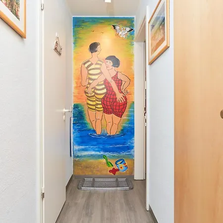 Apartment 333, Seepark *